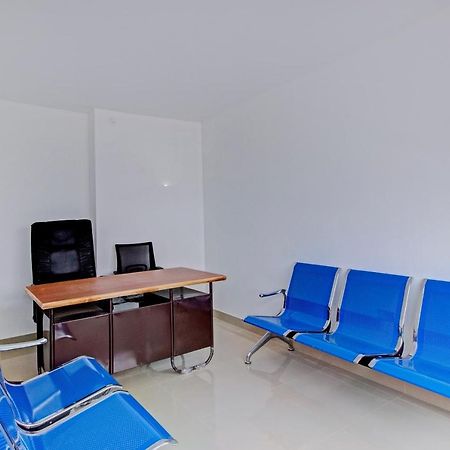 Oyo Flagship 81436 Palace Lodge Mangalore Luaran gambar