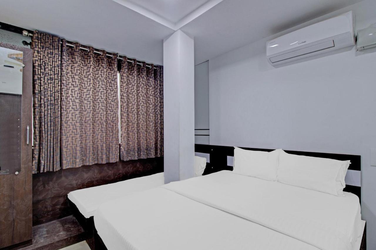 Oyo Flagship 81436 Palace Lodge Mangalore Luaran gambar